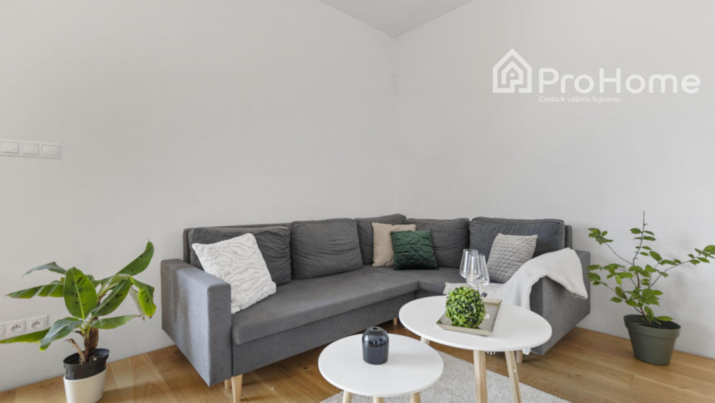 Elegantný skolaudovaný rodinný dom v súkromnej ulici v Stupave