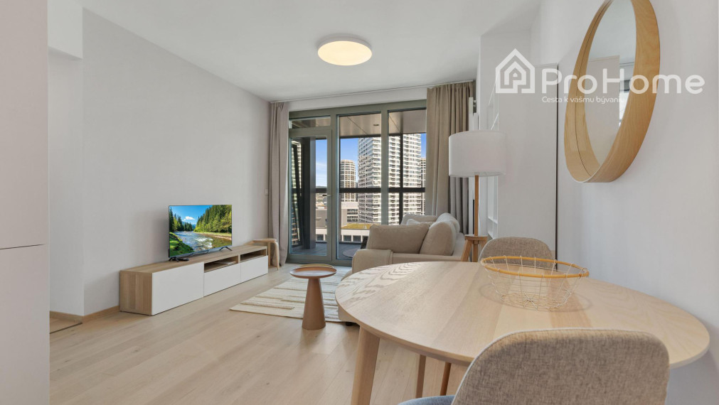 PLNE VYBAVENÝ 2i byt v EUROVEA Tower NA PRENÁJOM