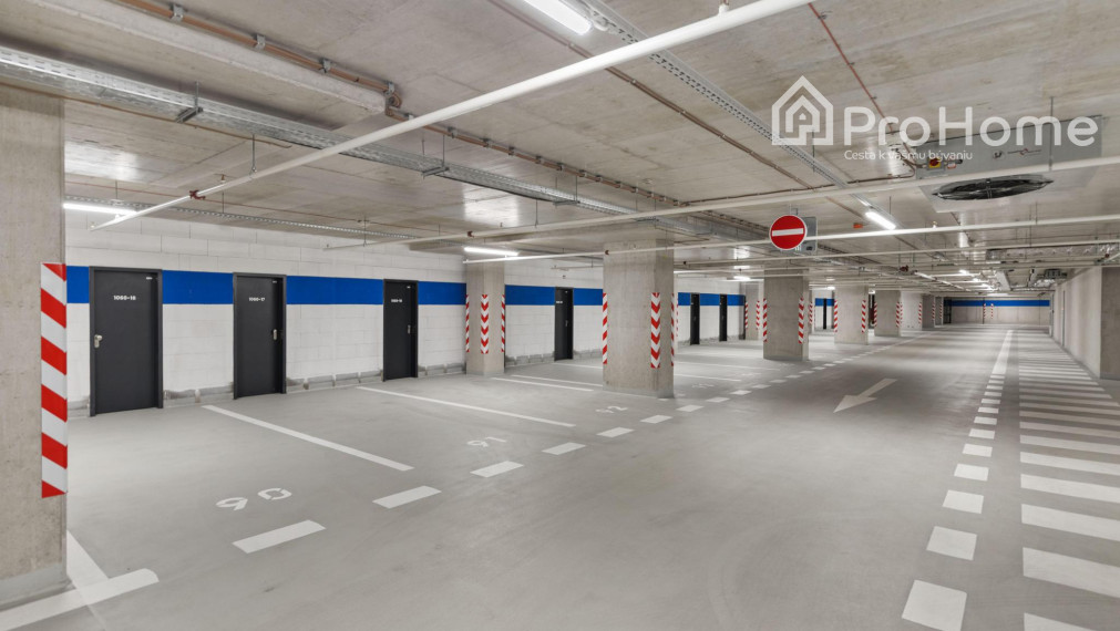 PLNE VYBAVENÝ 2i byt v EUROVEA Tower NA PRENÁJOM