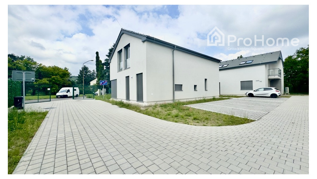 Novostavba rodinného domu - centrum Dúbravky