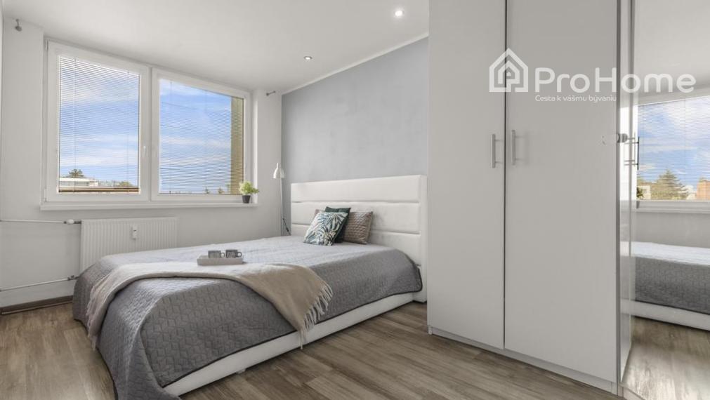 REZERVOVANÉ - 3 izbový byt s veľkou loggiou na Kramároch