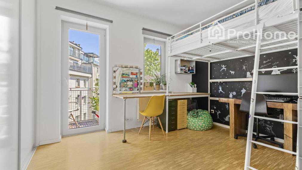 Unikátny 140 m² 4-izbový mezonet s terasou a výhľadom na downtown