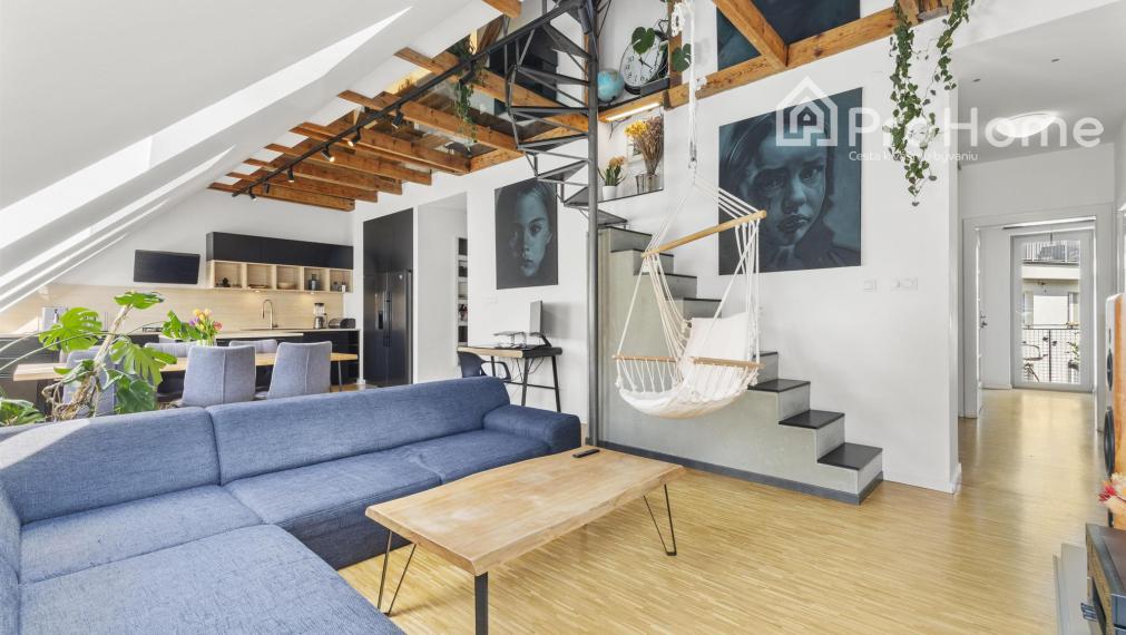 Unikátny 140 m² 4-izbový mezonet s terasou a výhľadom na downtown