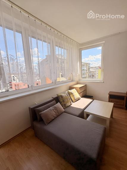 1-izbový byt s veľkou terasou na prenájom – Karlova Ves