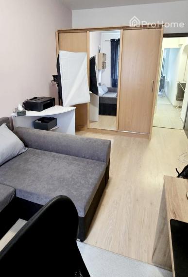 3 samostatné izby+kuchyňa s jedálňou–Petržalka, Andrusovova