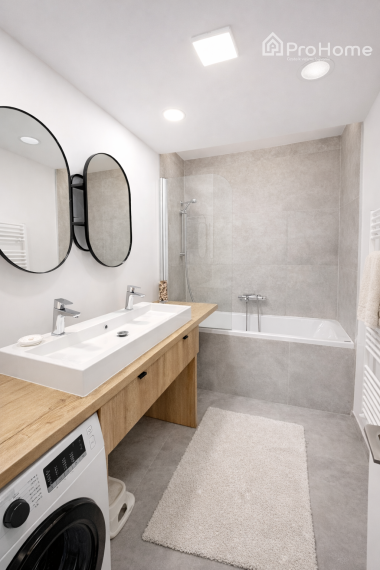 Prenájom 3-izbového bytu – Staré Mesto, Wilsonova