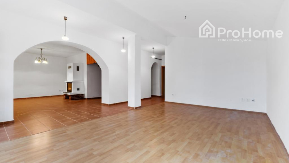 Dom s príbehom – 5-izbový rodinný dom s veľkou záhradou