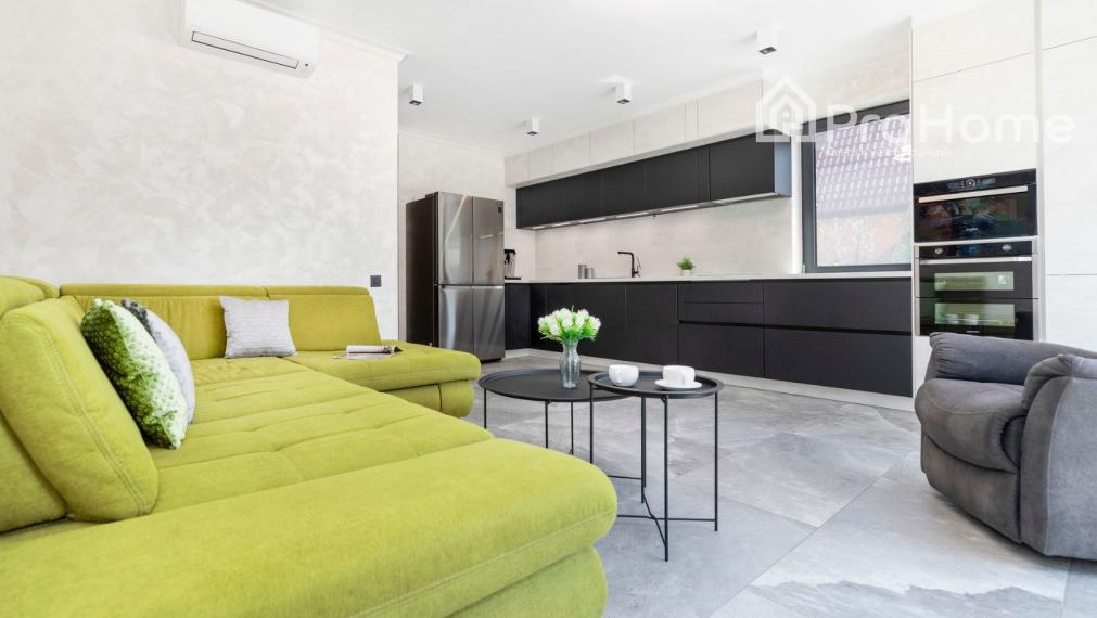 Dom pri jazere, kde sa každý deň cítite ako na dovolenke