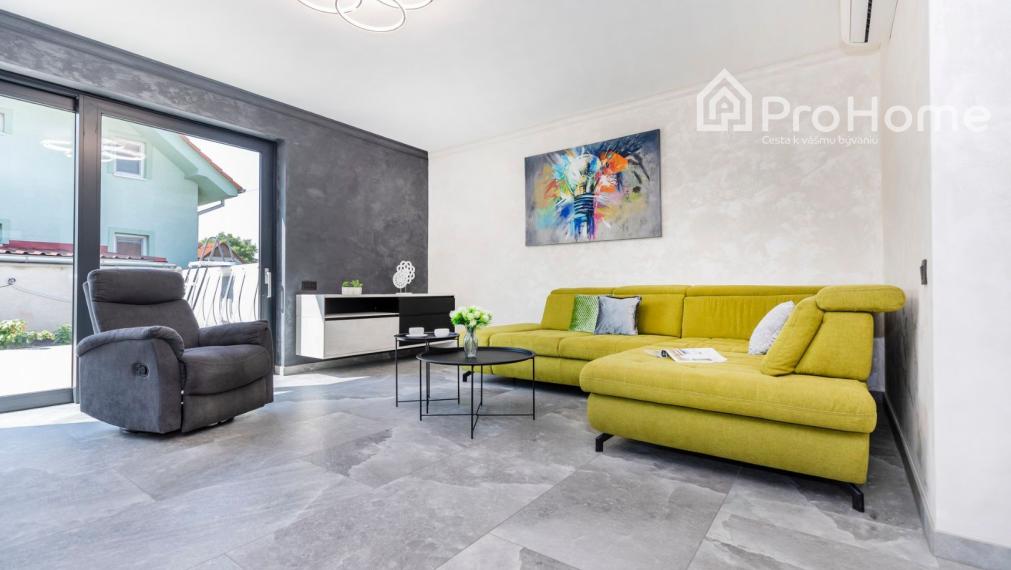 Dom pri jazere, kde sa každý deň cítite ako na dovolenke