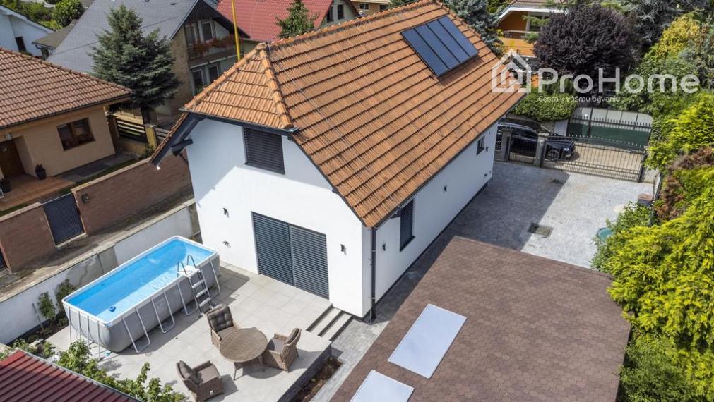 Dom pri jazere, kde sa každý deň cítite ako na dovolenke