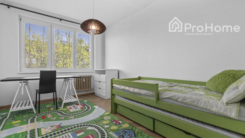 Veľkorysý 3-izbový byt (72 m²) priamo pri parku na Račku 🌳