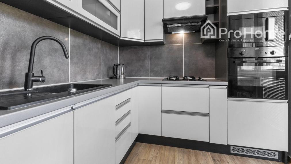 Veľkorysý 3-izbový byt (72 m²) priamo pri parku na Račku 🌳