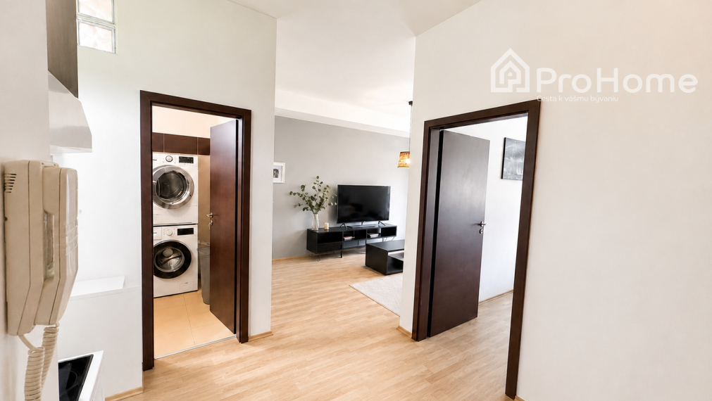 2-izbový byt s balkónom a výhľadom na Karpaty