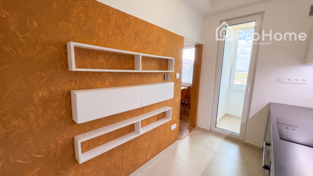 Sabinovská | 3-izbový byt | 3 balkóny | výhľad na jazero
