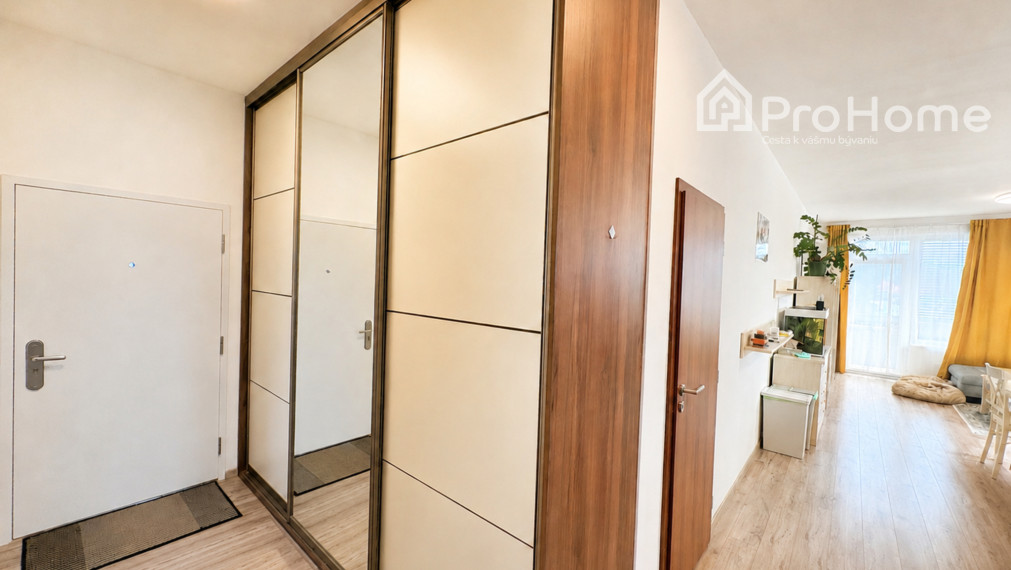 Na prenájom 3-izbový byt s balkónom PET FRIENDLY