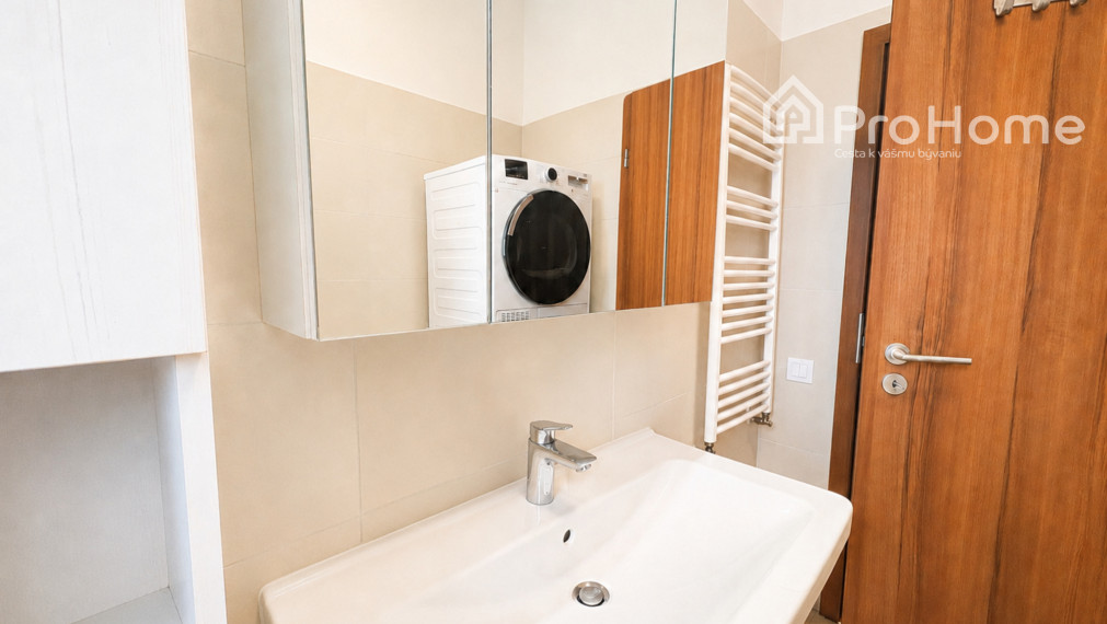 Na prenájom 3-izbový byt s balkónom PET FRIENDLY