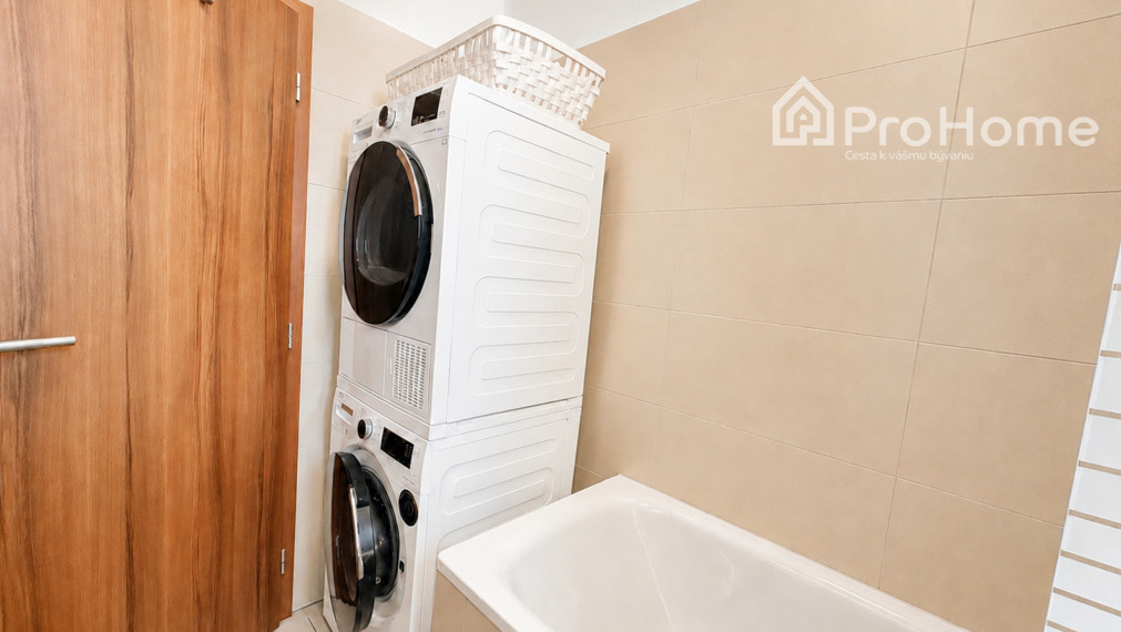Na prenájom 3-izbový byt s balkónom PET FRIENDLY