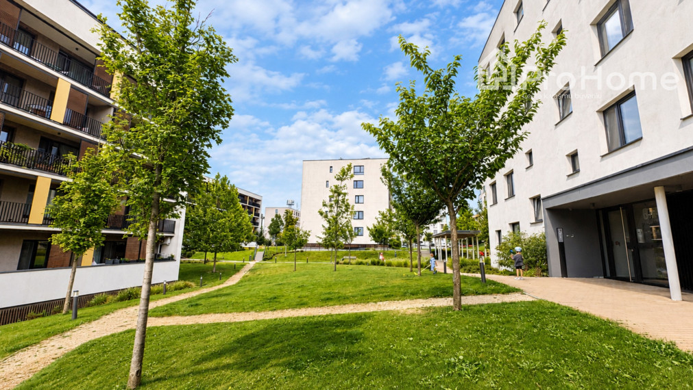 Na prenájom 3-izbový byt s balkónom PET FRIENDLY