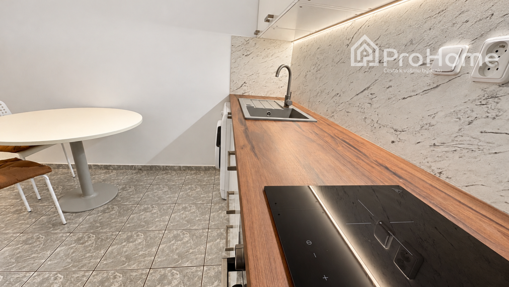 2-izbový byt 66 m² | Staré Mesto | Mesačné náklady len 110 €