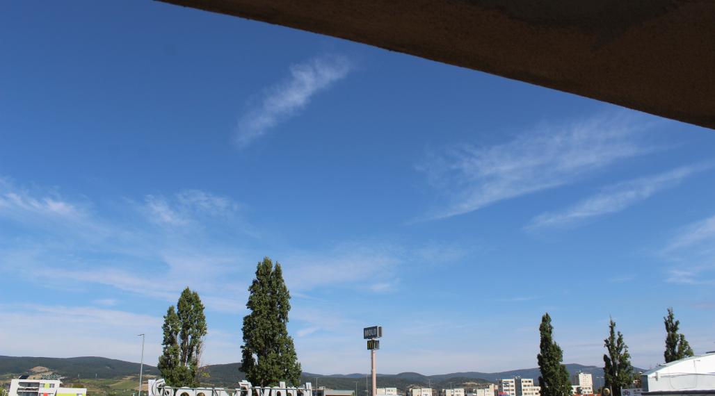 Komerčný objekt s dvoma 3i bytmi NA PREDAJ v PK, Myslenická