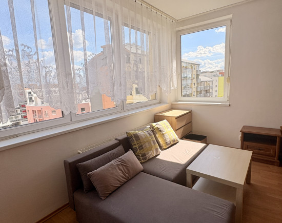 1-izbový byt s veľkou terasou na prenájom – Karlova Ves